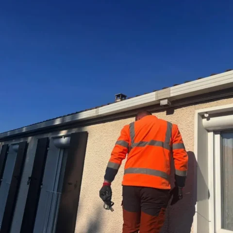 couvreur guyancourt changement gouttiere 78280 1