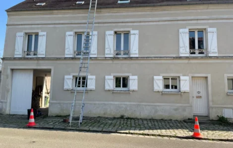 Nettoyage Démoussage Toiture et Dallage Crespières | Mr Joseph