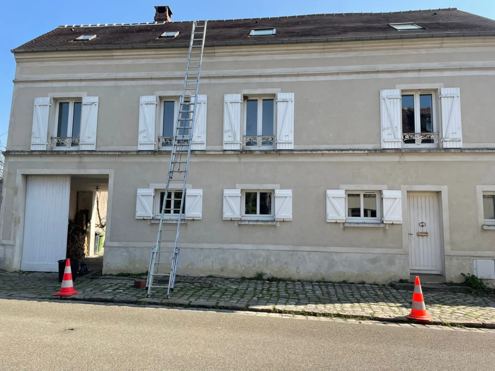 Nettoyage Démoussage Dallage et Toiture Crespières 78121 – Mr Joseph